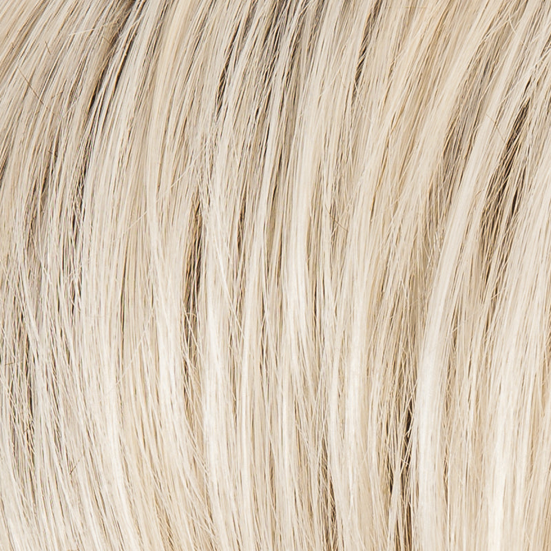 Ellen Wille Wig: Miss Comfort