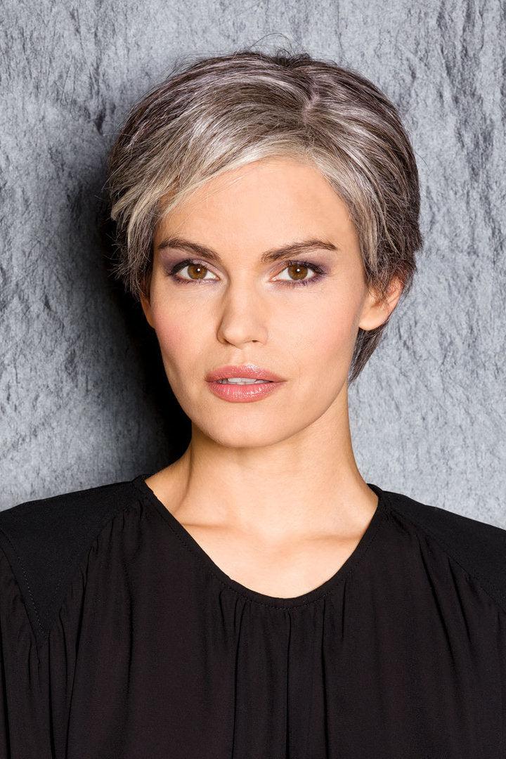 Belle Madame Perücke: The Short (Gr. S/M) BM Blond-Grey-Root (17/101+Root18)-Perücke-Belle Madame-La Peruca