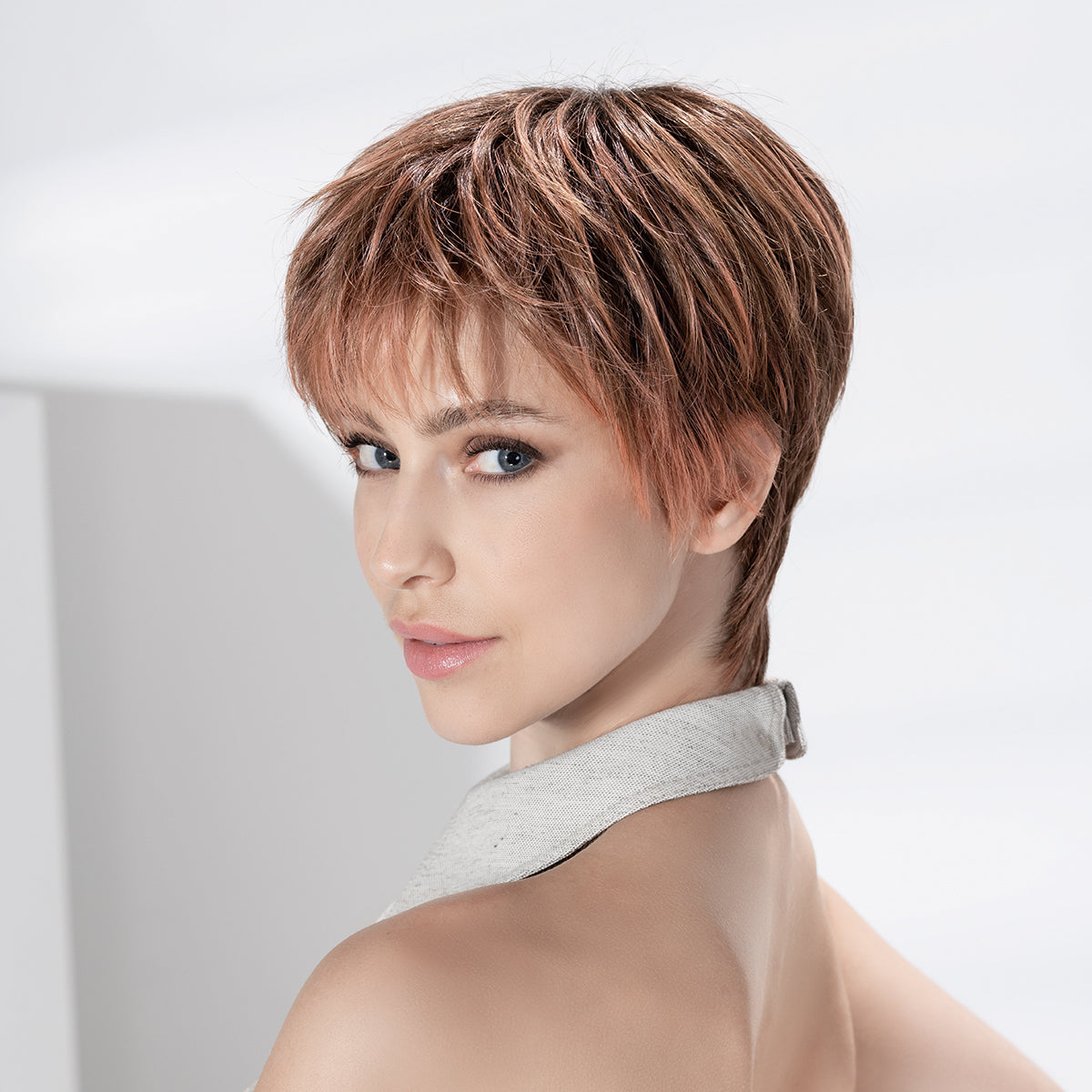 Ellen Wille Wig: Novel Deluxe