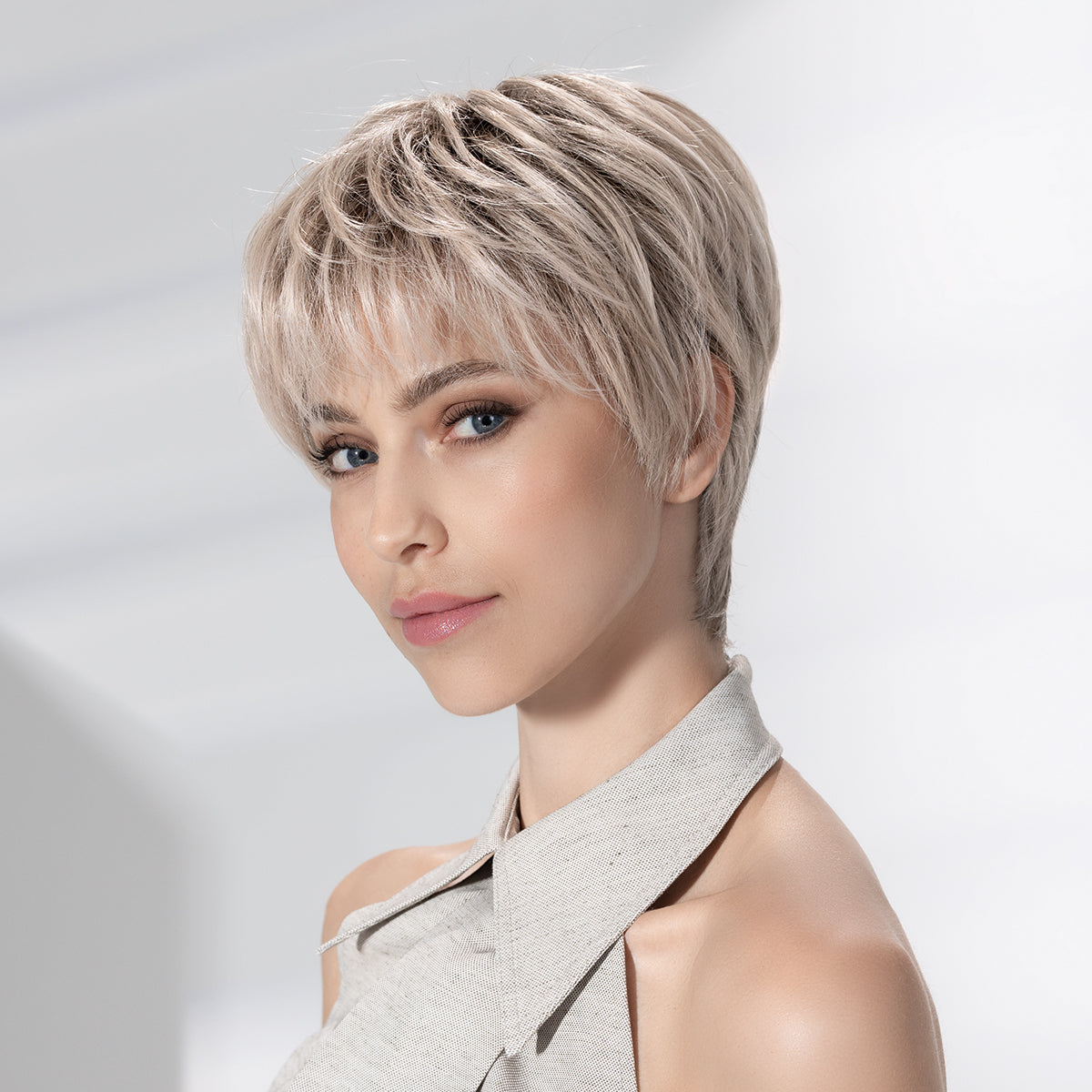 Ellen Wille Wig: Novel Deluxe