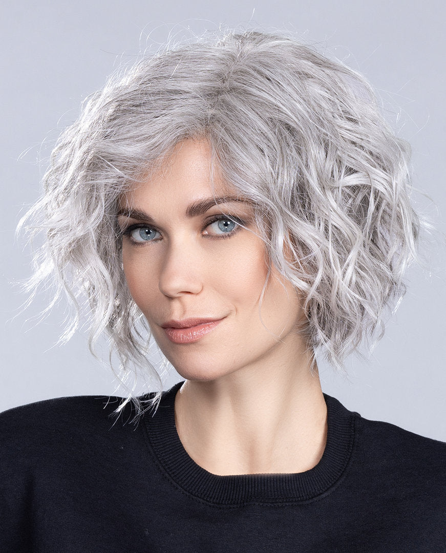 Ellen Wille Wig: Scala Mono Part