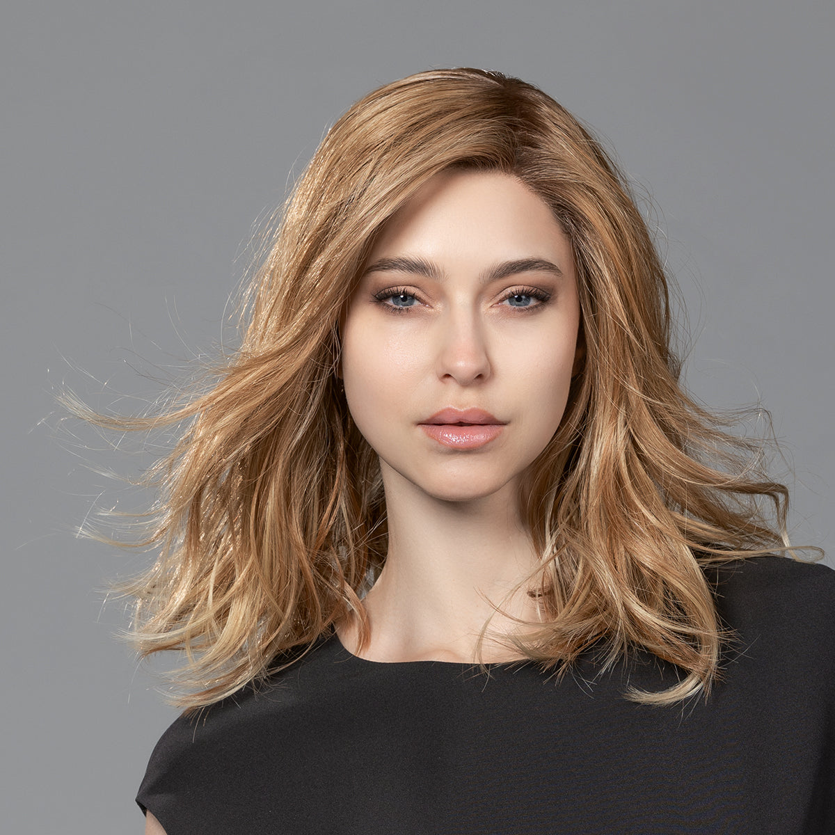 Ellen Wille Perücke: Runway Mono Part